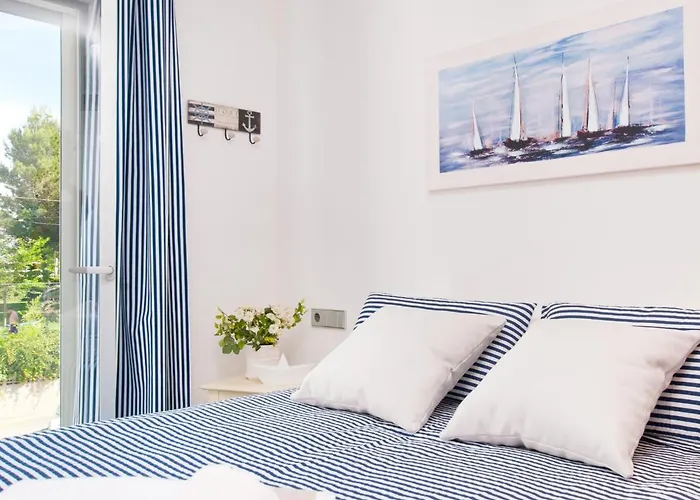 Moremar, House With Amazing Sea Views In Alcudia